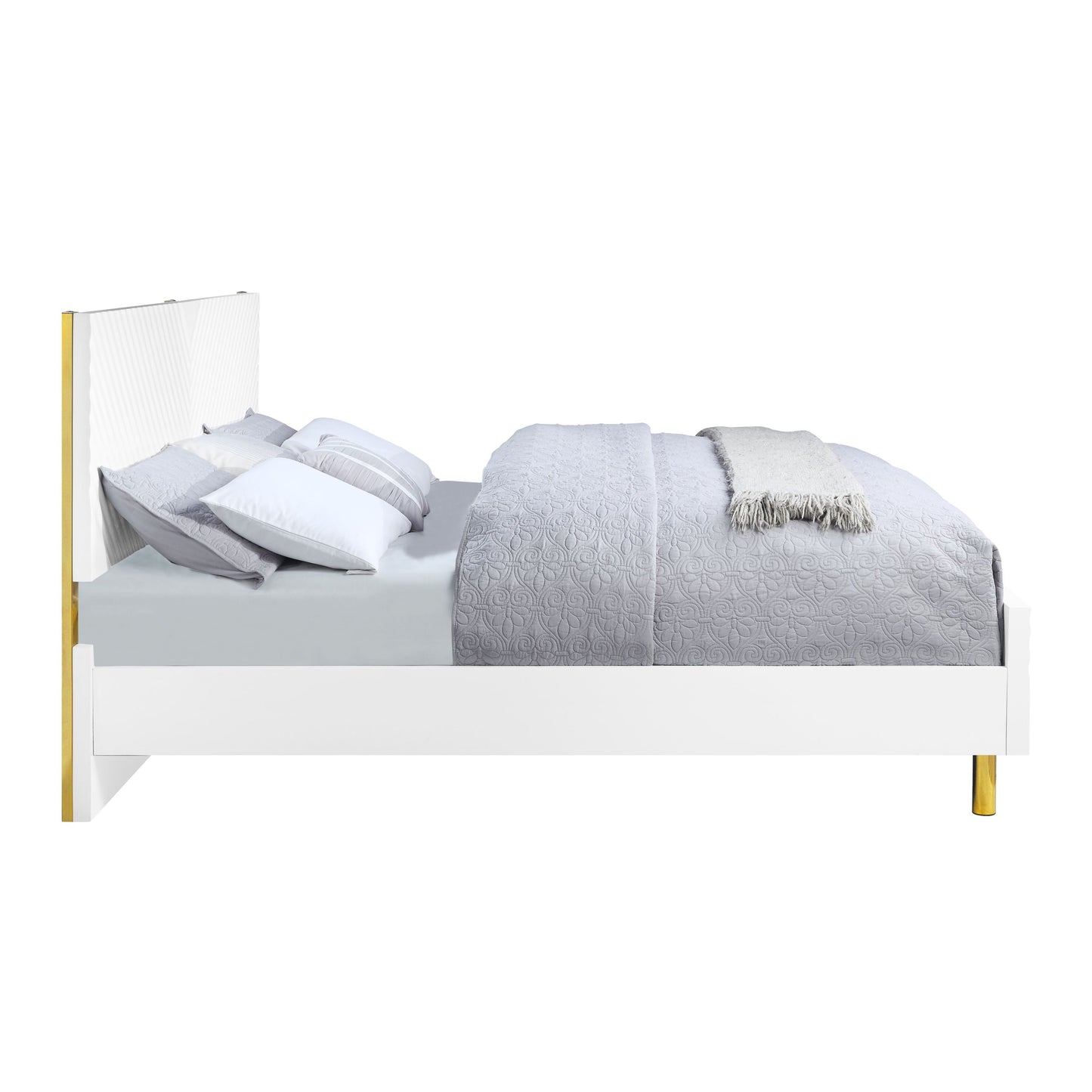 Gaines White High Gloss Finish Queen Bed
