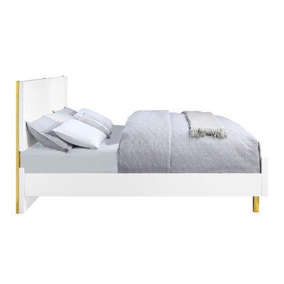 Gaines White High Gloss Finish Queen Bed