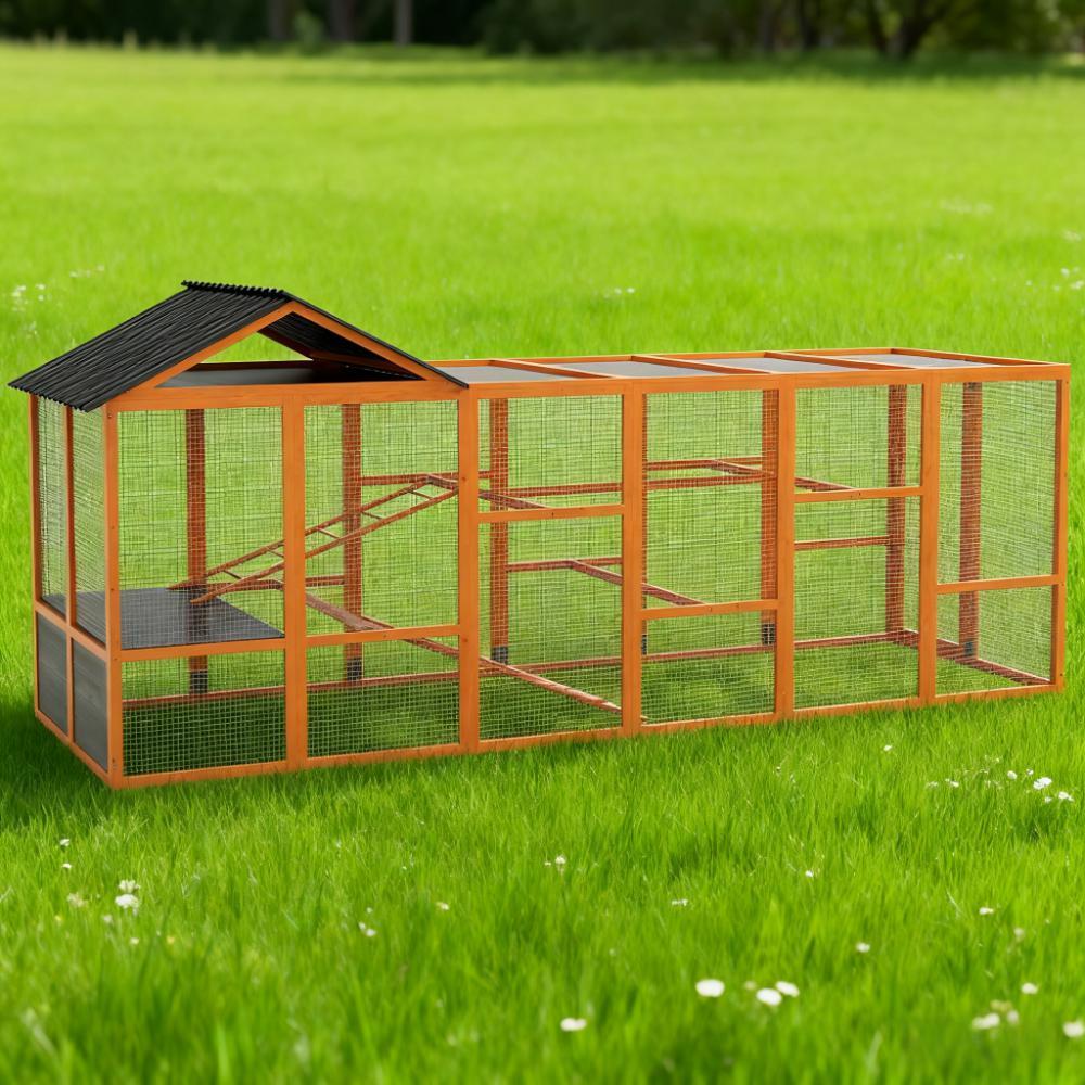 Wooden Chicken Coop for 6 - 10 Chickens